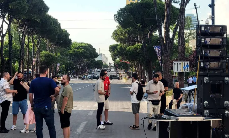 “Kush po financon protestën dhe kush po përfiton prej saj?”, plas sërish sherri mes organizatorëve