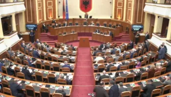 Kuvendi sot në seancë, Rama dhe ministrat përballë interpelancave të opozitës (RENDI I DITËS)