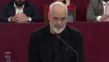 “Laguna është në pikë të hallit, por ambientalistëve nuk iu intereson”, Rama: Lëreni të mbarojë puna, nëse s’iu pëlqen, këtu jemi