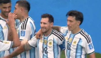 Leo Messi korrigjon shpejt gabimin dhe shkruan historinë në Kupën e Botës (video)