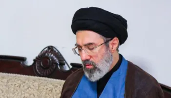 Lideri suprem i Iranit miraton faljen për, 2000 të dënuar