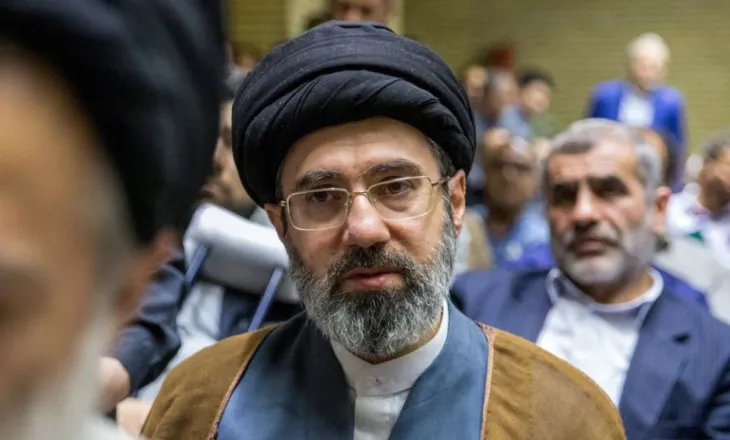 Lideri Suprem Khamenei: Nuk isha dakord, por autorizova marrëveshjen me SHBA