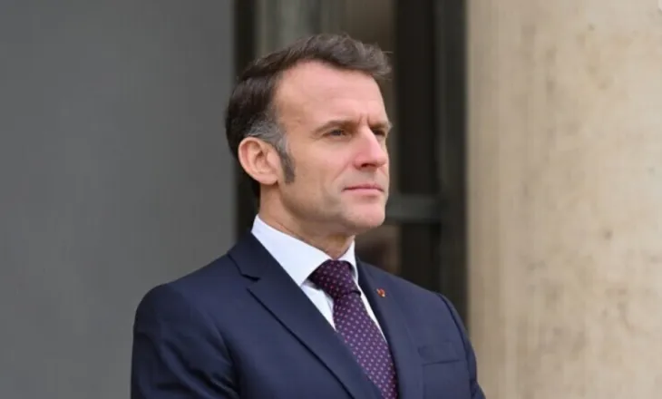 Macron udhëton në Podgoricë, Milatoviq do t’i dorëzojë dekoratën ‘Urdhri i Malit të Zi’