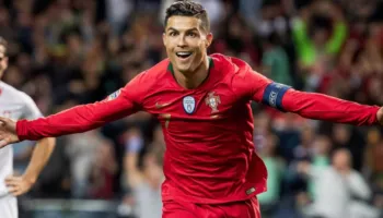 Magjia e CR7 nuk ka fund! Portugalia gjunjëzon Nigerinë, Cristiano një hap larg rekordit të çmendur