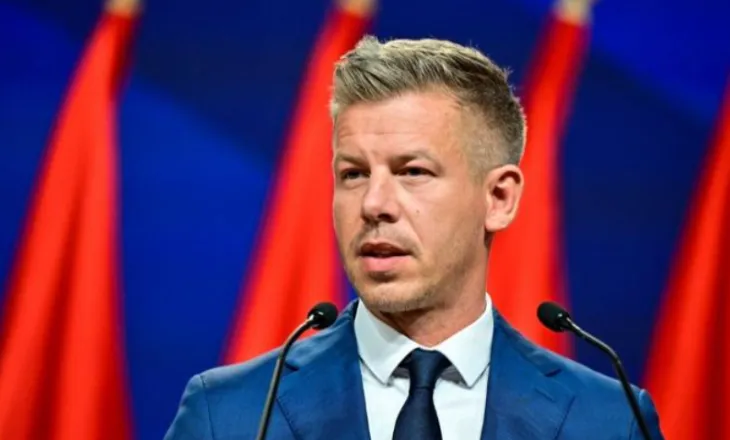 Magyar kërcënon presidentin hungarez me largim nga detyra