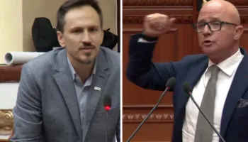“Marksistë-leninistë të vegjël”/ Përplasje e ashpër mes deputetit demokrat dhe të Lëvizjes Bashkë (VIDEO)