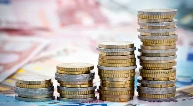 Mbi 900 mijë shqiptarë afër varfërisë relative