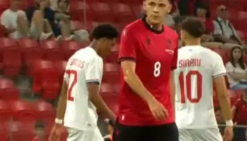 Mbyllet pjesa e parë, Luksemburgu kryeson 1-0 ndaj Shqipërisë në “Air Albania”