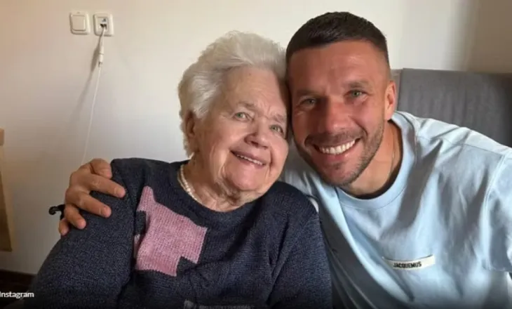 “Më vodhën bizhuteritë në trupin e gjyshes së ndjerë”, ish-sulmuesi Podolski akuzon spitalin gjerman