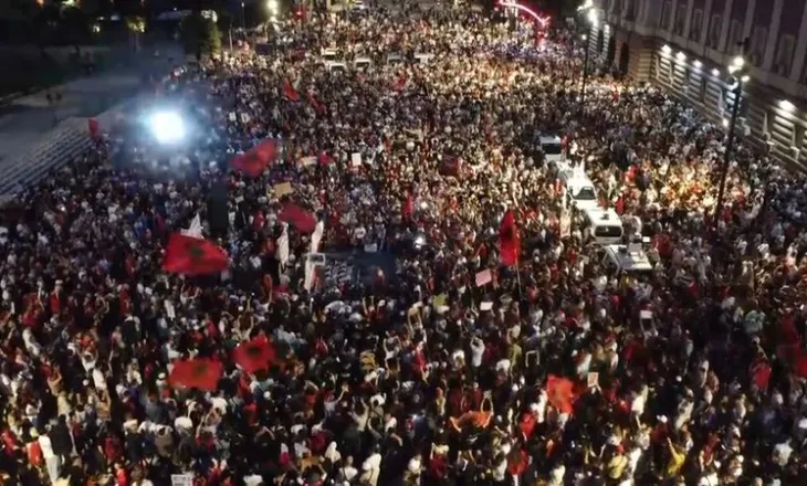 Mediat europiane jehonë protestave në Tiranë: Pakënaqësia po rritet në Shqipëri