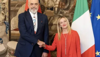 Meloni: Miratim historik i BE-së për riatdhesimet, modeli shqiptar mbetet rruga për t’u ndjekur