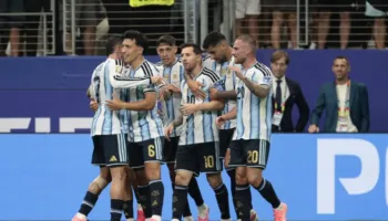 Messi shkruan historinë, Argjentina bën detyrën ndaj Austrisë dhe siguron kualifikimin për në raundin tjetër (video)