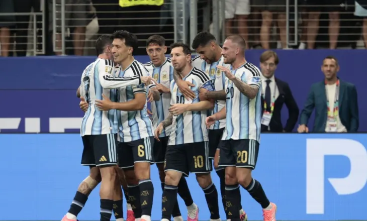 Messi shkruan historinë, Argjentina bën detyrën ndaj Austrisë dhe siguron kualifikimin për në raundin tjetër (video)