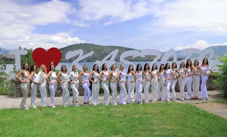 “Miss Shqipëria” tur në Kastoria, vajzat konkurrente njihen më nga afër me traditën dhe kulturën e zonës