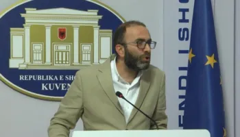 Mocion mosbesimi për qeverinë?Bardhi-Ballës: Aksionet e grupit të PD nuk i dikton ti