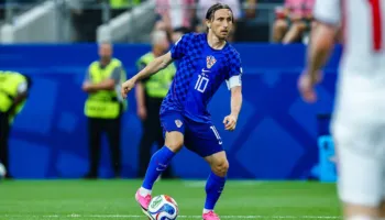 Modric luan ndeshjen e 200-të me fanellën e kombëtares: Fitore dhe gol për Kroacinë për ta festuar