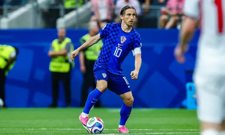 Modric luan ndeshjen e 200-të me fanellën e kombëtares: Fitore dhe gol për Kroacinë për ta festuar