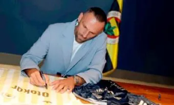 Muriqi firmos me Fenerbahçen turke, shpreson të ruajë ritmin e golave që pati me Majorkën