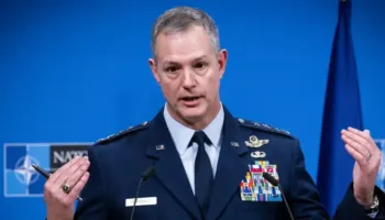 NATO paralajmëron zvogëlim gradual të pranisë së KFOR-it në Kosovë
