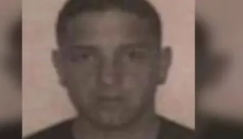Ndjekje si në filma në Sarandë! Arrestohet ‘Vis Korçari’, përplasi 2 makina të policisë gjatë tentativës për arratisje