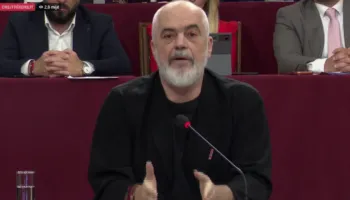 “Në këtë moment nuk ka asnjë projekt të miratuar për Zvërnecin”, Rama: Kërkuam ulje të intensitetit të ndërtimeve dhe mbrojtje të lagunës