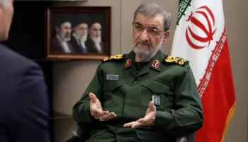 “Negociatat janë ndaluar nga bllokimi i 24 miliardë dollarë asetesh iraniane”, këshilltari i Mojtaba Khameneit: Topi është në fushën e Trump
