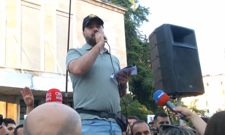 “Nga dorëheqja te shfuqizimi i Paketës së Maleve”, pesë kërkesat e protestuesve ndaj kryeministrit Rama