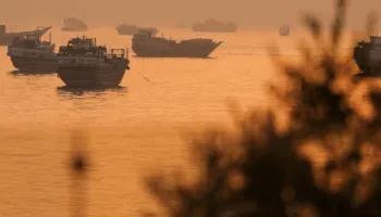 Nga dronët te forcat speciale, SHBA nis operacionin për çlirimin e Hormuzit