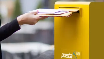 Nga letrat te pakot, si po ndryshon tregu postar në epokën digjitale