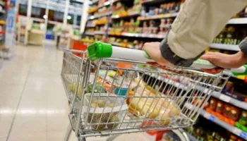 Nga zarzavatet e frutat, te qumështi e vezët, shtohet varësia nga produktet e huaja! Rriten me 16% importet e…