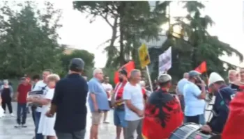 Nis protesta e 24 në Tiranë, kërkohet largimi i qeverisë dhe dorëheqja e Ramës