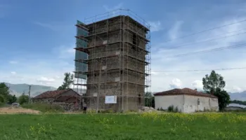 Nis restaurimi i Kullës së Turanit, monumenti i kulturës unik në juglindje, rrezikonte shkatërrimin