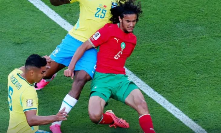 Një akademik në futboll! Historia frymëzuese e talentit që shkëlqeu kundër Brazilit, përkushtuar te karakteri dhe vlerat familjare