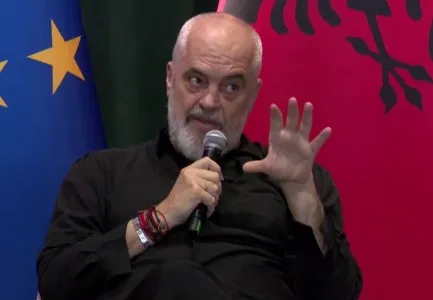“Nuk do ta lejoj, t’i thonë investimit ik”/ Ndërtimi i resortit në Zvërnec, Rama: Sulm i madh për ta vrarë, pa lindur