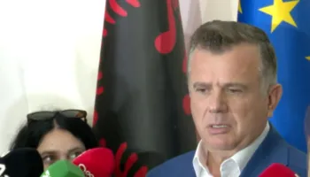 “Nuk e njoh partinë e Saliut si ndërmjetëse mes PS dhe protestuesve”, Balla” Protesta “u vodh”, investimi në Zvërnec do të vijojë