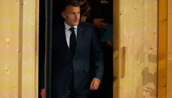“Nuk jam i sigurt nëse lufta ka mbaruar”, Macron “skanon” marrëveshjen SHBA-Iran