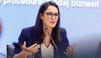 “Nuk kemi një projekt të firmosur”/ Ibrahimaj: Investimi 4 miliardë euro në Zvërnec mund të hapë 30 mijë vende pune