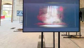 Oltsen Gripshi me “Morfologjinë e vetmisë” përfaqëson Shqipërinë në Bienalen Ndërkombëtare të Artit Bashkëkohor të…