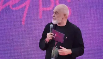 “Ore ti pse del, se ata i kuptoj?” Rama tregon bisedën me mikun e tij që shkoi në protestë: Më tha ‘po bëhet nami me like’