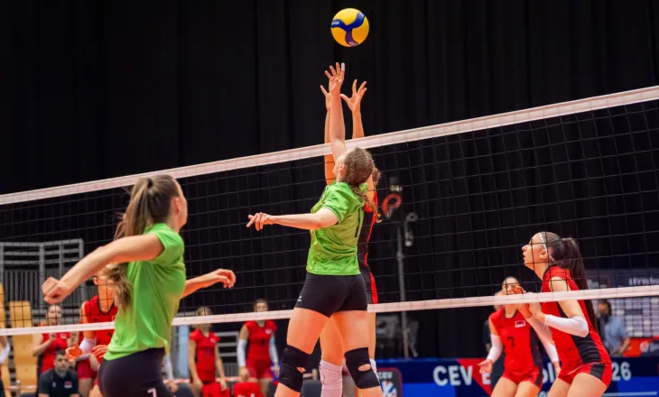 Pa Bicin në fushë Shqipëria e ka të vështirë të fitojë, kombëtarja e femrave humbet 3-0 ndaj Zvicrës