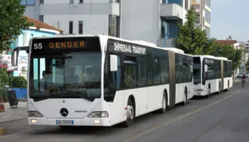 Pagesat me kartë në urban, ekspertët: Menaxhimi publik ul kostot dhe shmang rritjen e biletës