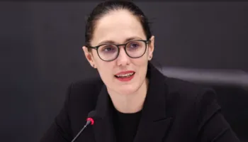 Paratë e dyshimta në ndërtim? Ibrahimaj thyen heshtjen: sektori monitorohet vazhdimisht
