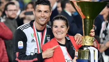 Pas çdo ‘Mbreti’ qëndron një ‘Nënë’, fjalët hyjnore të mamasë së Cristiano Ronaldos