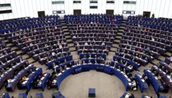 PE miraton rezolutën për Kosovën: Reformat dhe përparimi në dialog, kyç për rrugën evropiane