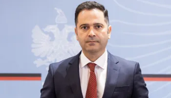 Pensionet rriten pas një muaji, ministri Malaj: Po mendojmë të afrojmë indeksimin në korrik ose qershor