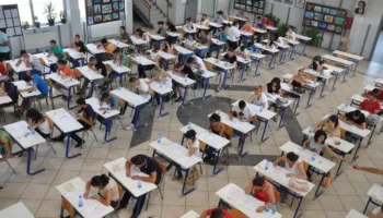 Përmbyllet sot procesi i testimeve kombëtare, maturantët i nënshtrohen provimit të lëndës me zgjedhje