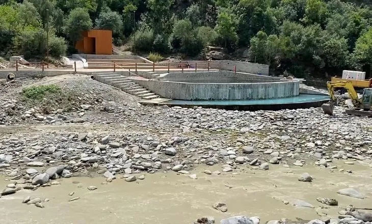 Përmet/ Llixhat e Bënjës thahen me nisjen e sezonit veror, 4 vaskat kurative pa ujë