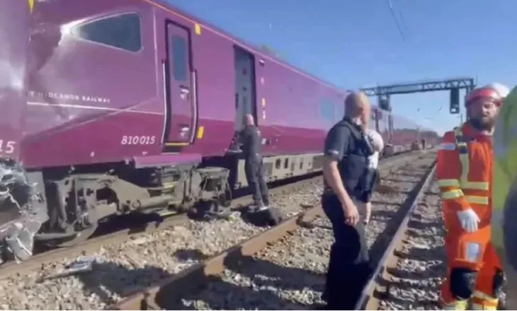 Përplasen trenat në Londër, një viktimë dhe disa të plagosur nga aksidenti hekurudhor