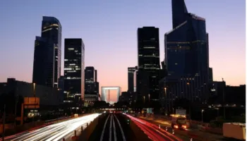Përveç nxehtësisë ekstreme, perëndimi i Francës goditet nga ndërprerje e energjisë elektrike
