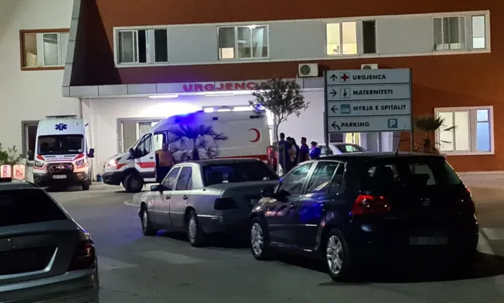 Plagoset me thikë 51-vjeçari në Sarandë, niset në gjendje të rëndë drejt Tiranës